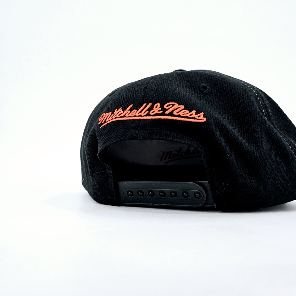 Mitchell & Ness Anaheim Ducks NHL Varsity Snapback Hat Men's - Picture 7 of 12